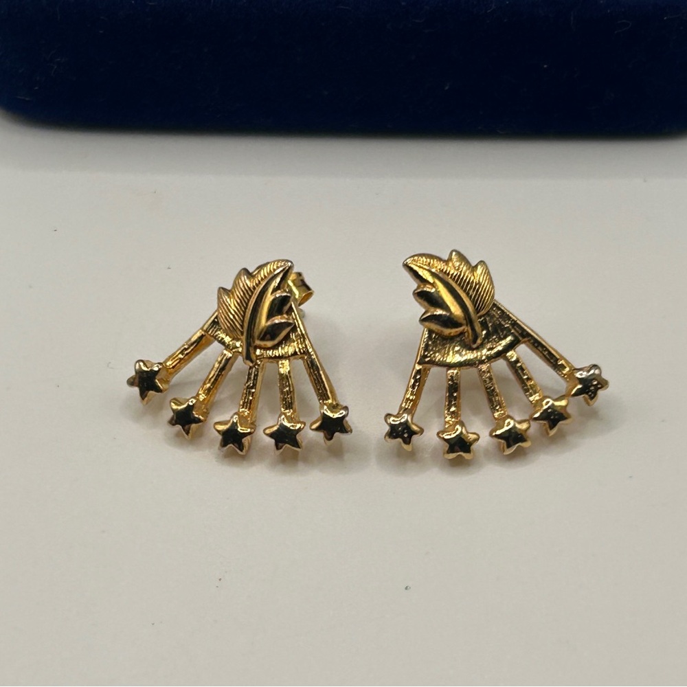 Vintage Gold Star Leaf Post Earrings
